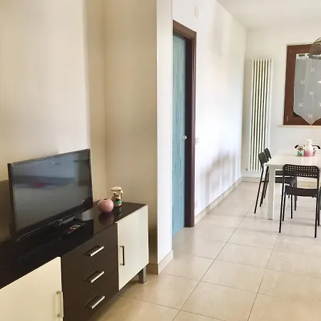 Residenza Leonardo Apartment Porto SantʼElpidio