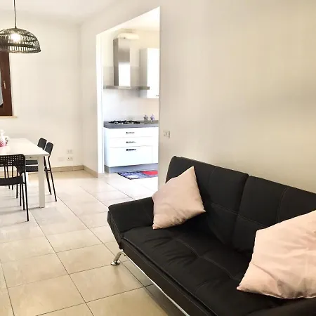 Residenza Leonardo Apartment *